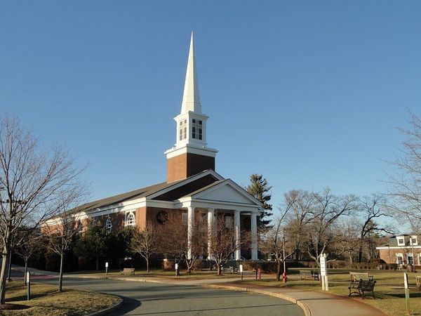 Gordon College revives community service following controversy