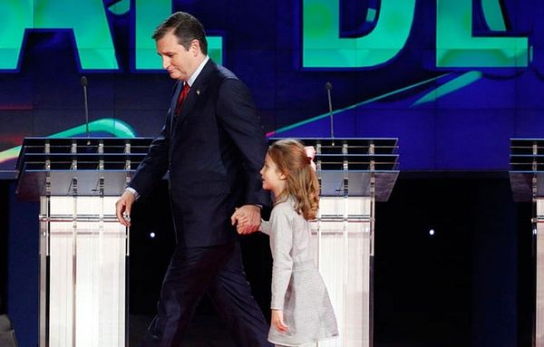 Fresh from debate, Cruz looks to Super Tuesday for advantage