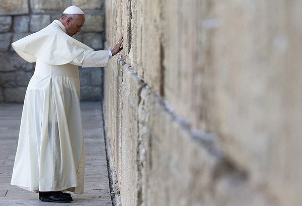 Vatican: Catholics shouldn’t attempt to convert Jews