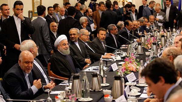 France pledges to boost trade with Iran, asks EU to issue new sanctions