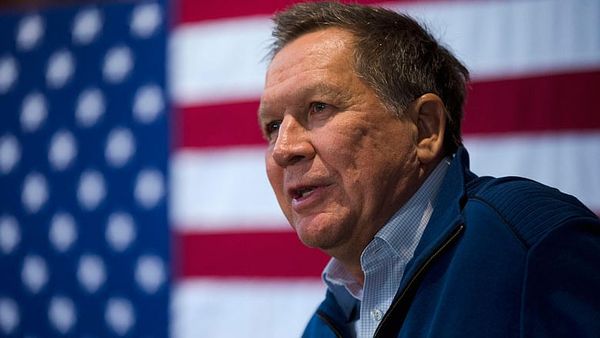 Kasich pitches from the heart to woo NH voters