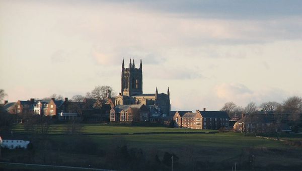 Episcopal priest suspended amid abuse claims at prep school