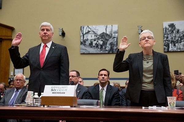 Snyder, EPA point fingers in Flint water hearing