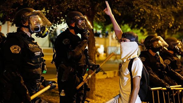 Protests turn violent outside Trump rally in New Mexico