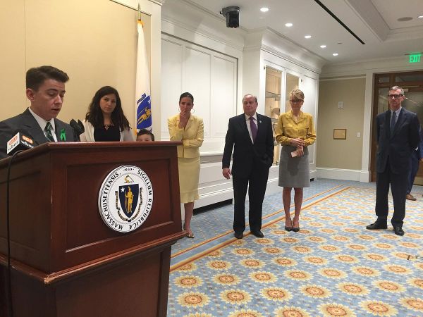 Senate passes ‘bathroom bill’ that foes say tramples privacy