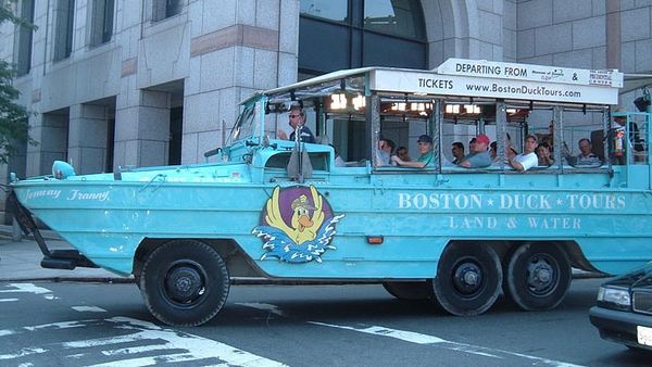 Bill calls for new rules for Boston duck boats after fatal crash