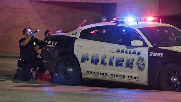 5 officers dead, 6 hurt in Dallas protest shooting