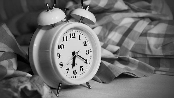 Beacon Hill agrees to mindbending look at time zone change