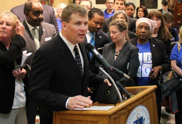 Heroux’s GOP Colleagues on Beacon Hill Crafting Bill to Bar Mayoral/Representative Double-Dip