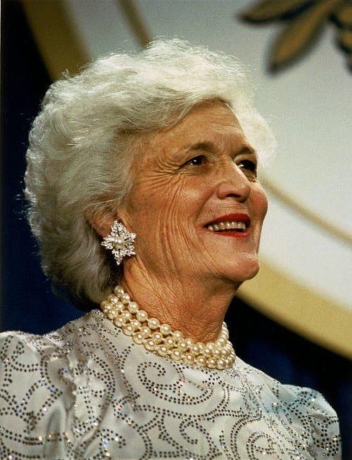 Barbara Bush Dies