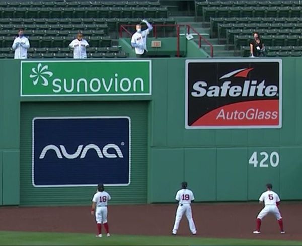 Turns Out Charlie Baker Is A Lefty
