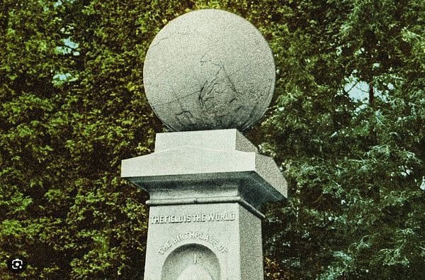 Christian Monument at Williams College Vandalized