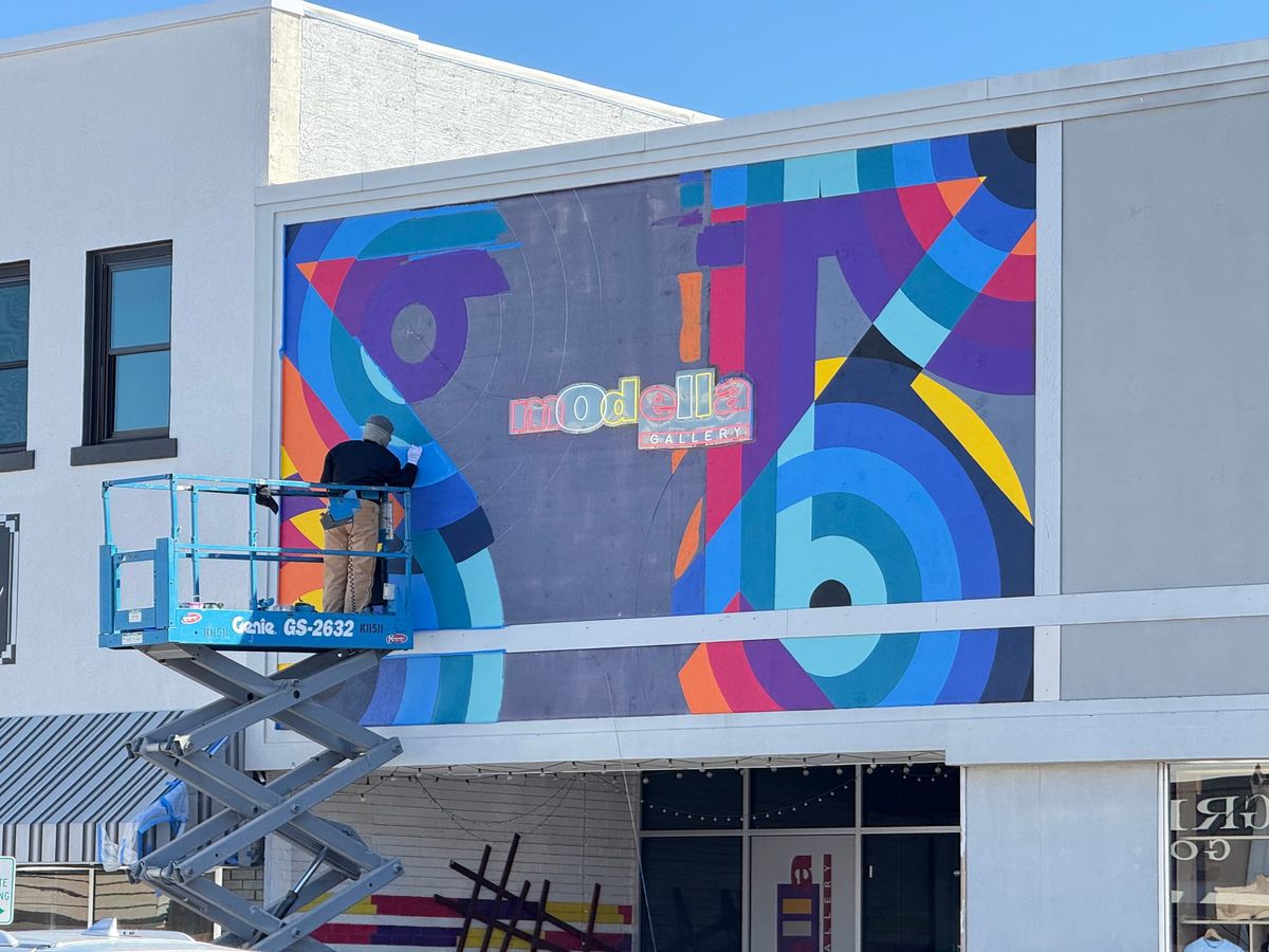 VIDEO: Local Artist Brings New Life to Modella Art Gallery with Vibrant Mural