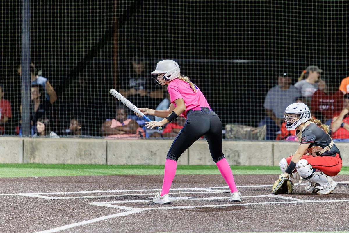 Lady Pioneers fall to Mustang in Pink Out game
