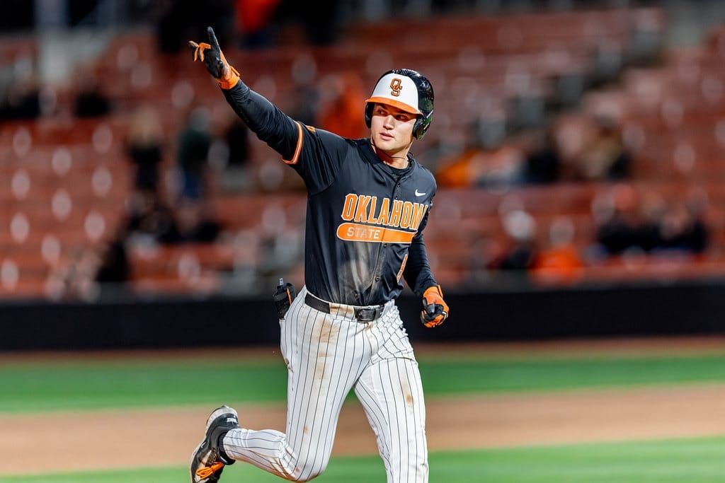 Wentworth's Grand Slam Powers Cowboys Past Cincinnati 11-3