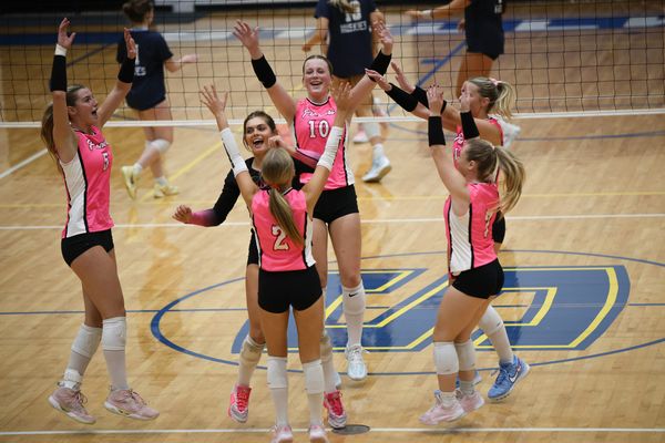 Edmond North tops Stillwater in PINK OUT matchup