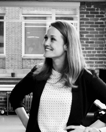 Mary Fox, Marlow CEO, black and white image, long blonde hair, smiling.