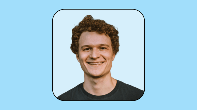 A headshot of Peter Kwitny on a light blue background.