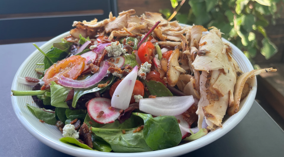 Jefferson Greens salad: smoke, no mirrors