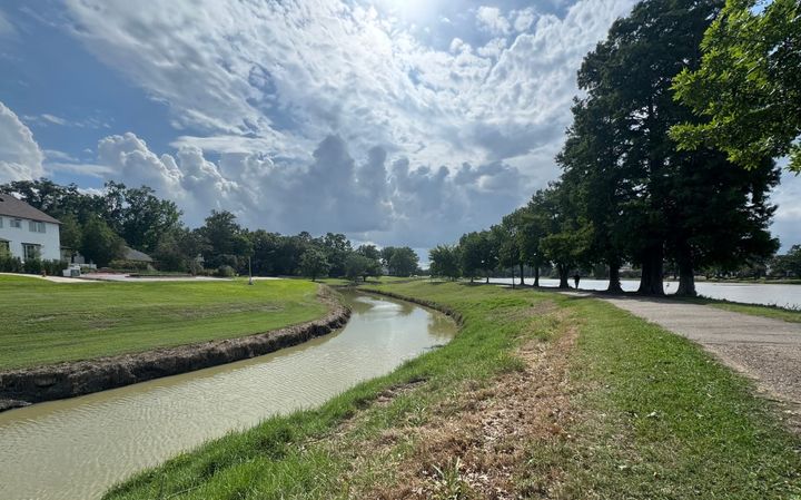 University Lakes system might get a seventh lake