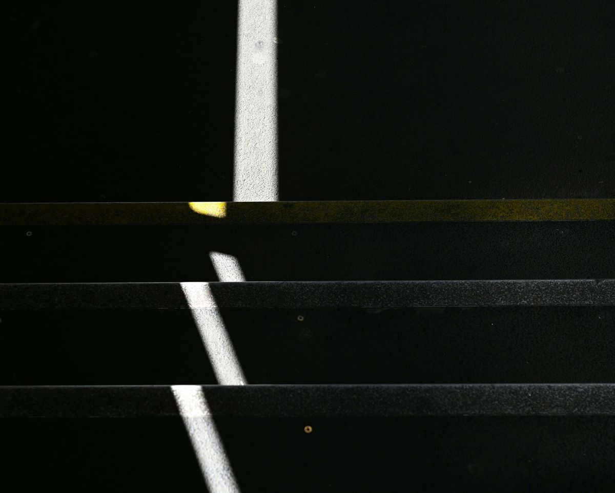 Designing a Stable Entry Point for a Growing Project Network