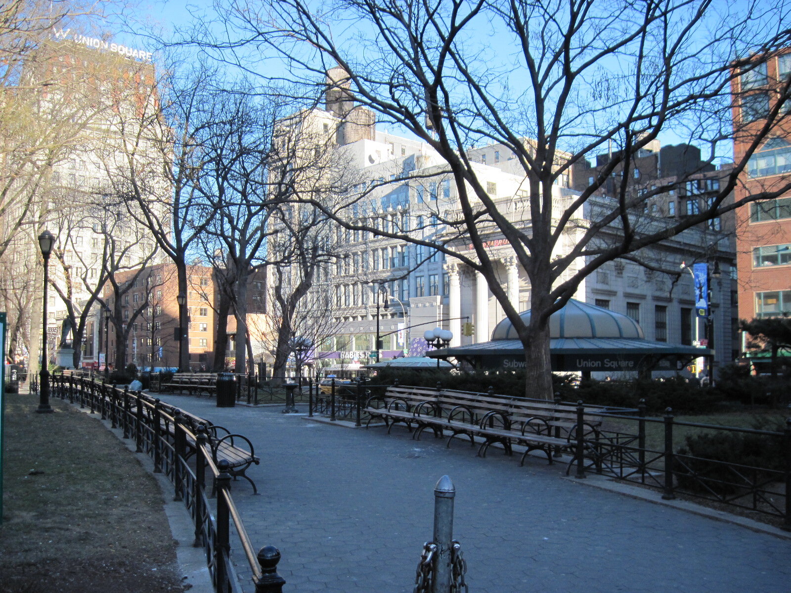 The Week My Father Died-www.roseyrebecca.com