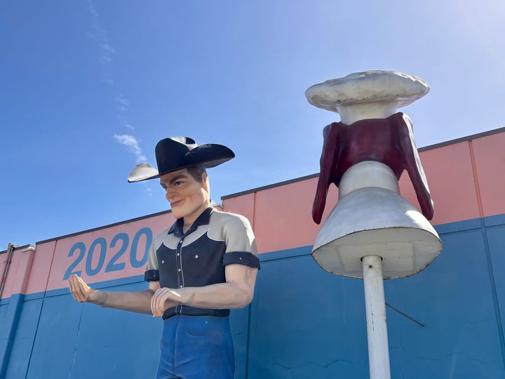 Union Concessions Balance City Budget