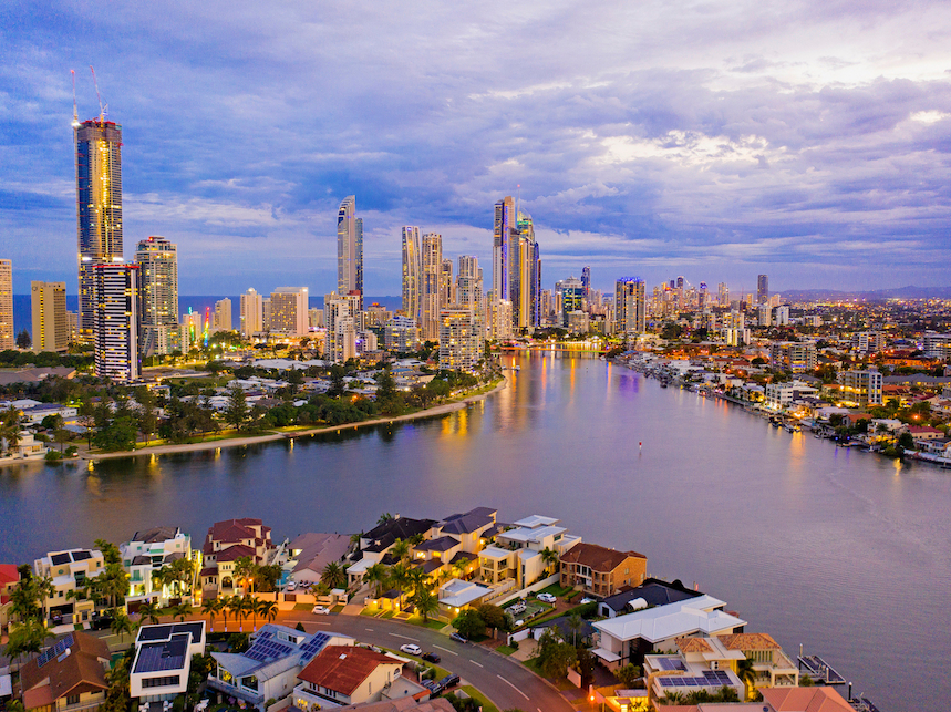 Paradise Waters Locals Report Break-Ins Are Linked to ‘Barefoot Bandits’