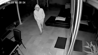 Teen Caught Snooping in Broadbeach Waters