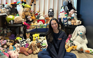 Gold Coast Locals Flood Robina Vet Hospital with Love