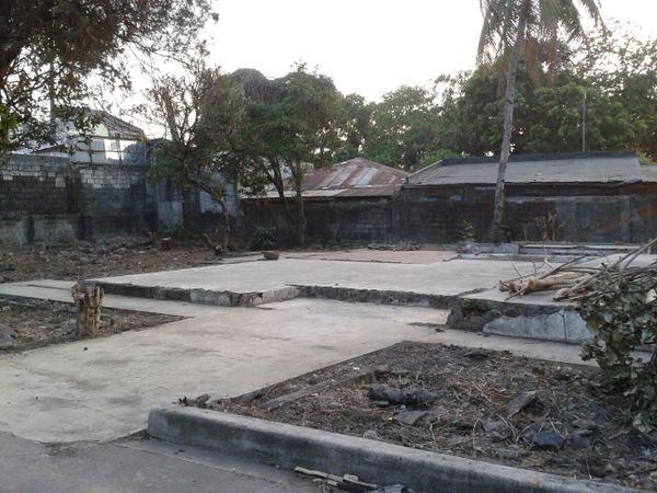 Buy Of The Century - Huge Development Potential!