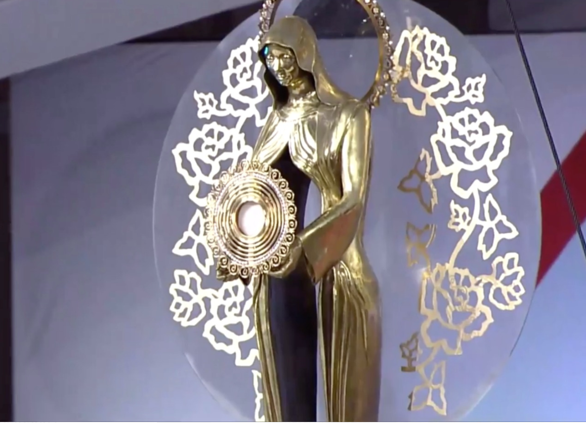 La custodia che ospita il Santissimo Sacramento nella Gmg di Panama è fatta di proiettili sequestrati