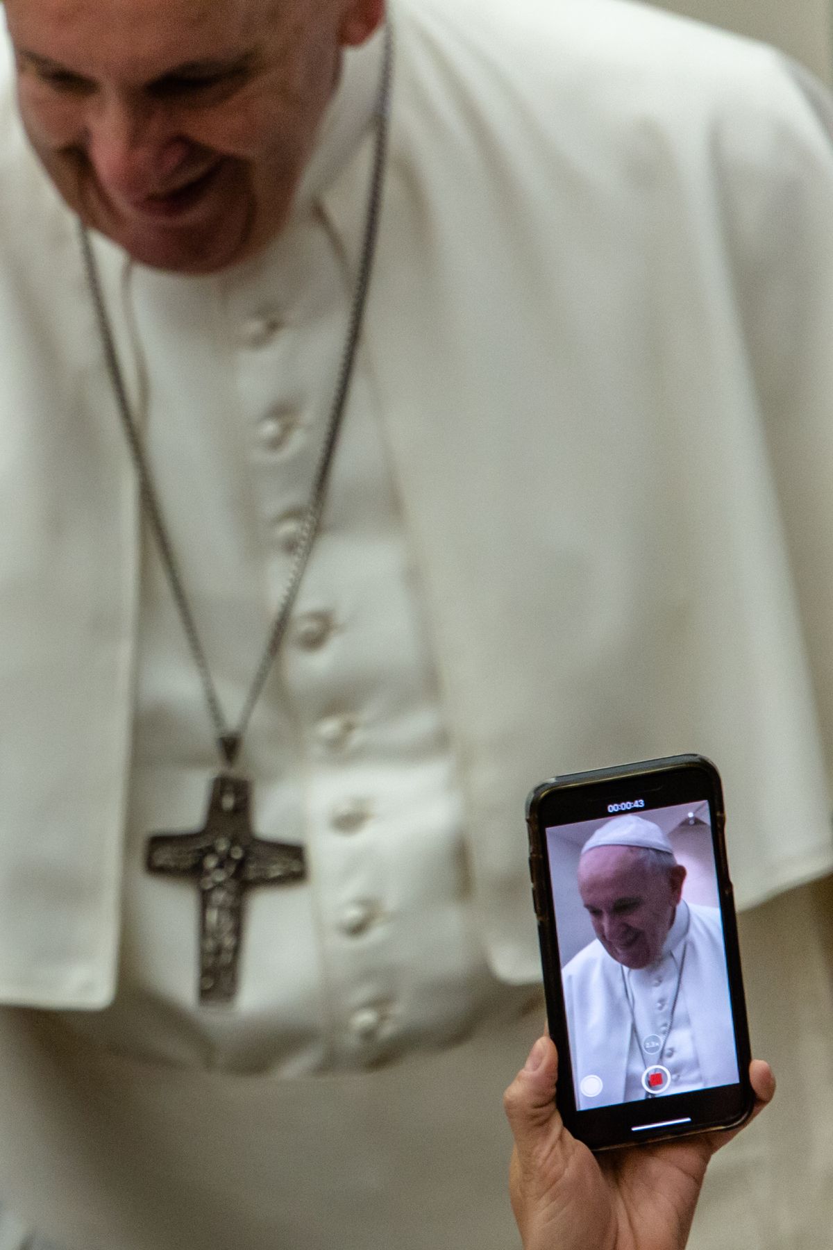Perchè il Papa si veste di bianco?