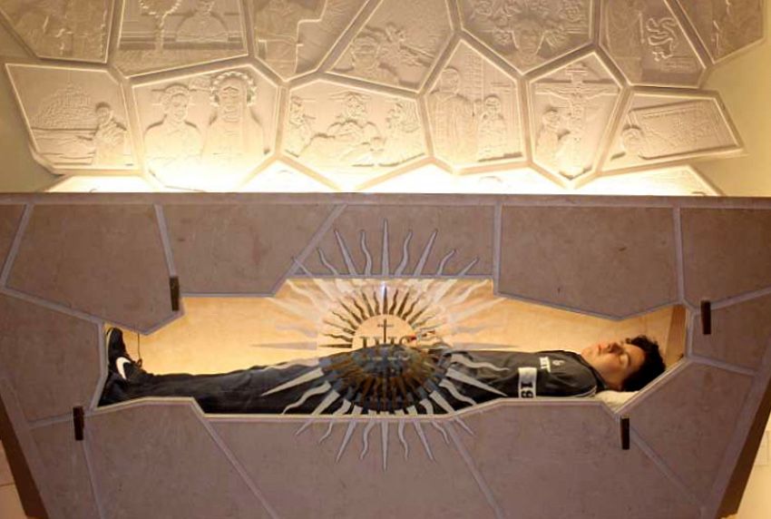 Carlo Acutis il primo "Beato vestito in jeans"