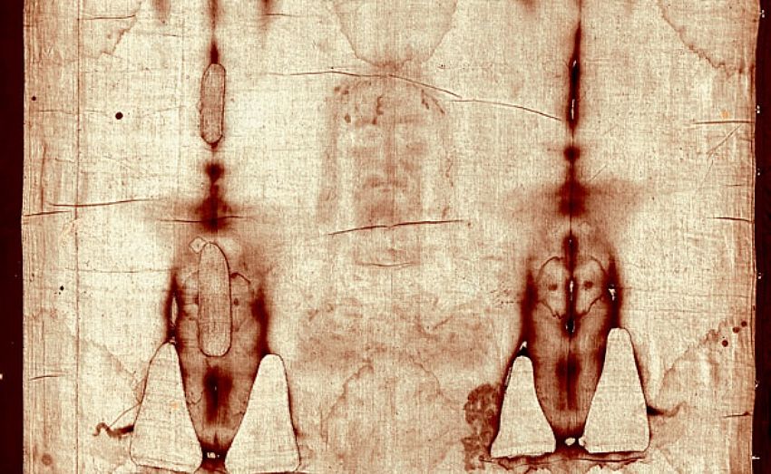 Ostensione Speciale della Sindone per il Sabato Santo