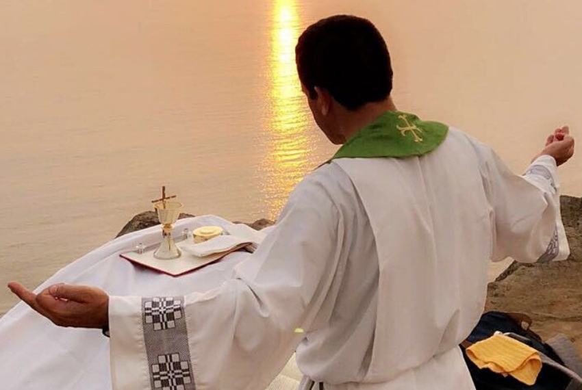 Don Luigi Maria Epicoco e "L'Inutilità dei Preti"