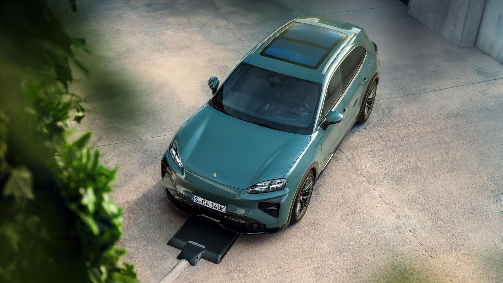 Porsche Cayenne Electric wireless charging.