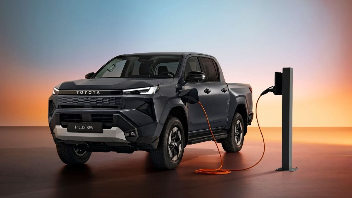 Toyota unveils the ninth-generation Hilux with electric, hybrid and hydrogen options