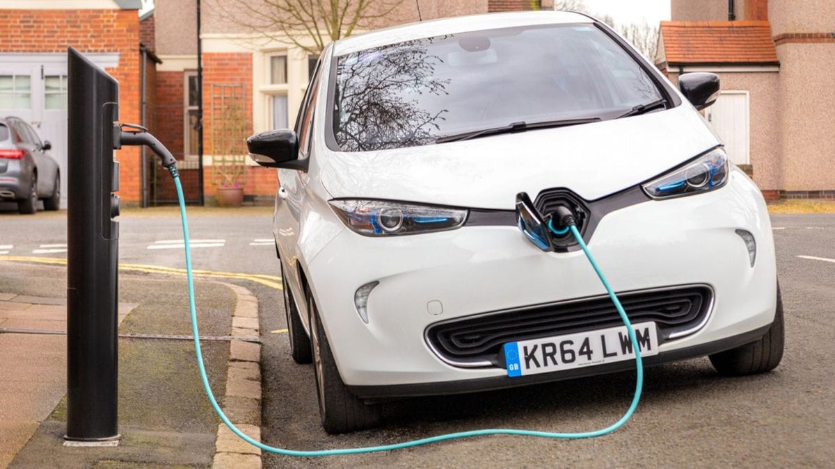 Devon picks char.gy for lamppost charger trial ahead of 3,000-unit rollout