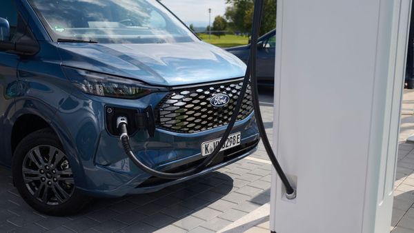 Ford urges ZEV Mandate review as electric van sales hit half the target