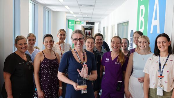 Sunshine Coast hospital receives national surrogacy and donor award