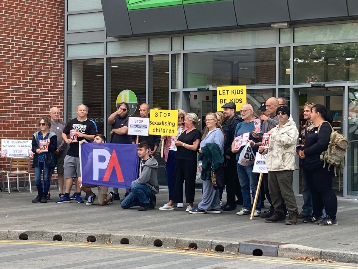 Fascists are Promoting Protests Against Drag Events and Migrants