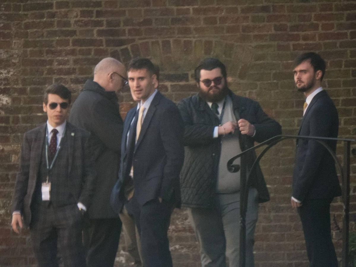 Homeland Party Members Sing Racist Song at Conference