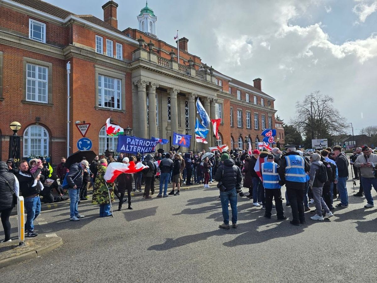 Monthly Briefing: Patriotic Alternative hold fascist unity rally in Nuneaton