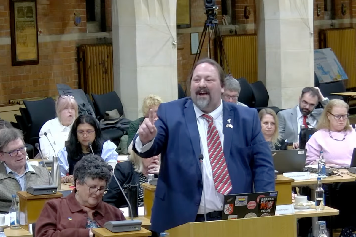 A night of big numbers and small obsessions