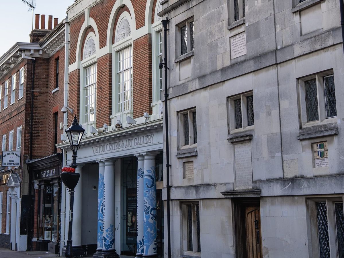 Medway briefly opens its doors