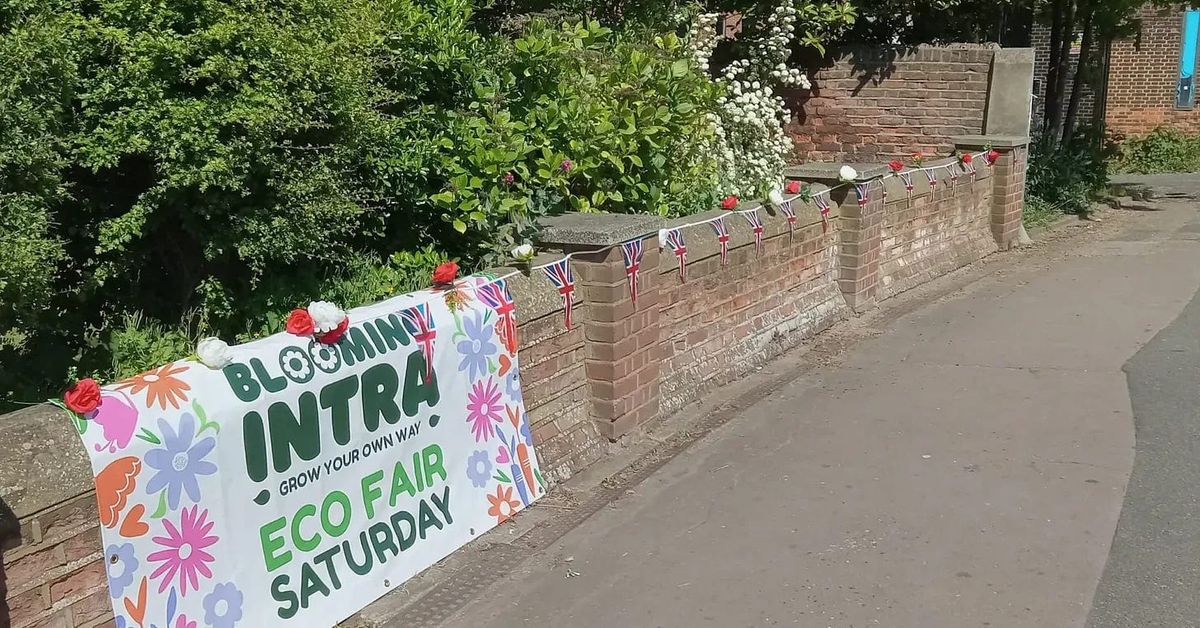 It’s Blooming Intra