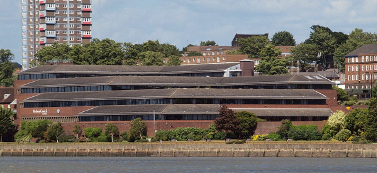 Medway Council rejects Medway Council plan to put solar panels on roof of Medway Council
