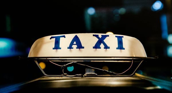 Medway taxi drivers want to remain in the past