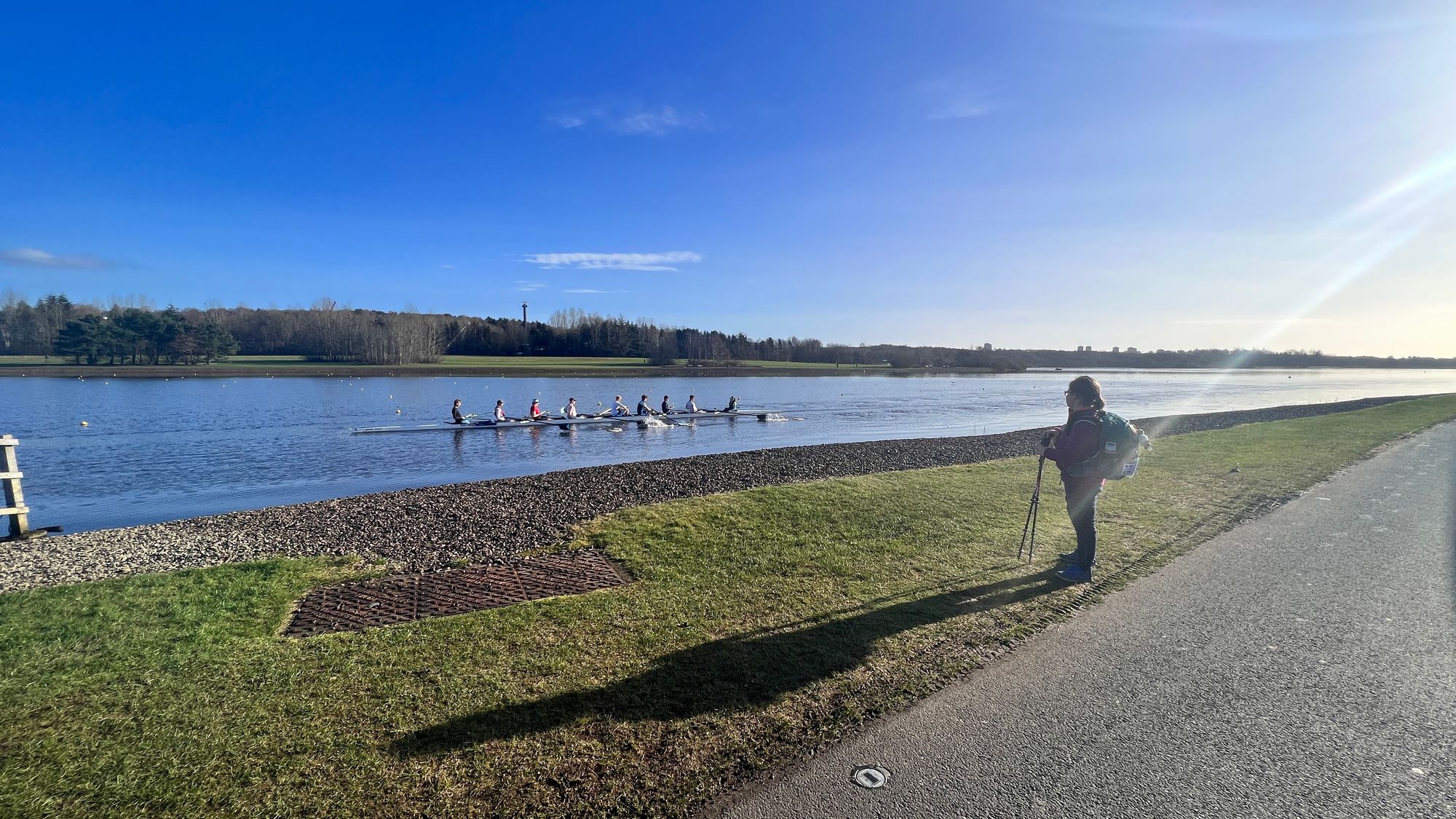 Watching the rowing boats come gliding past felt therapeutic and calming